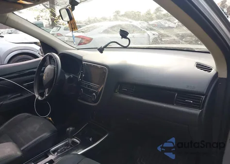 2019 Mitsubishi Outlander Se from USA, damaged, VIN JA4AD3A30KZ038890